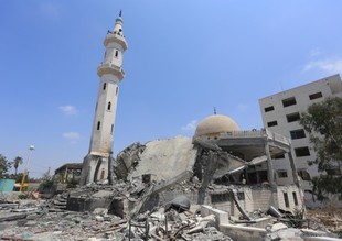 В результате войны в Газе разрушена треть мечетей