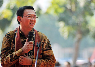 Индонезийский суд осудил губернатора Джакарты на 2 года за оскорбление Корана