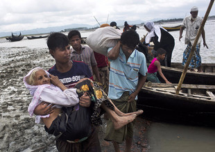 США выделили почти сто миллионов долларов на помощь рохинджа